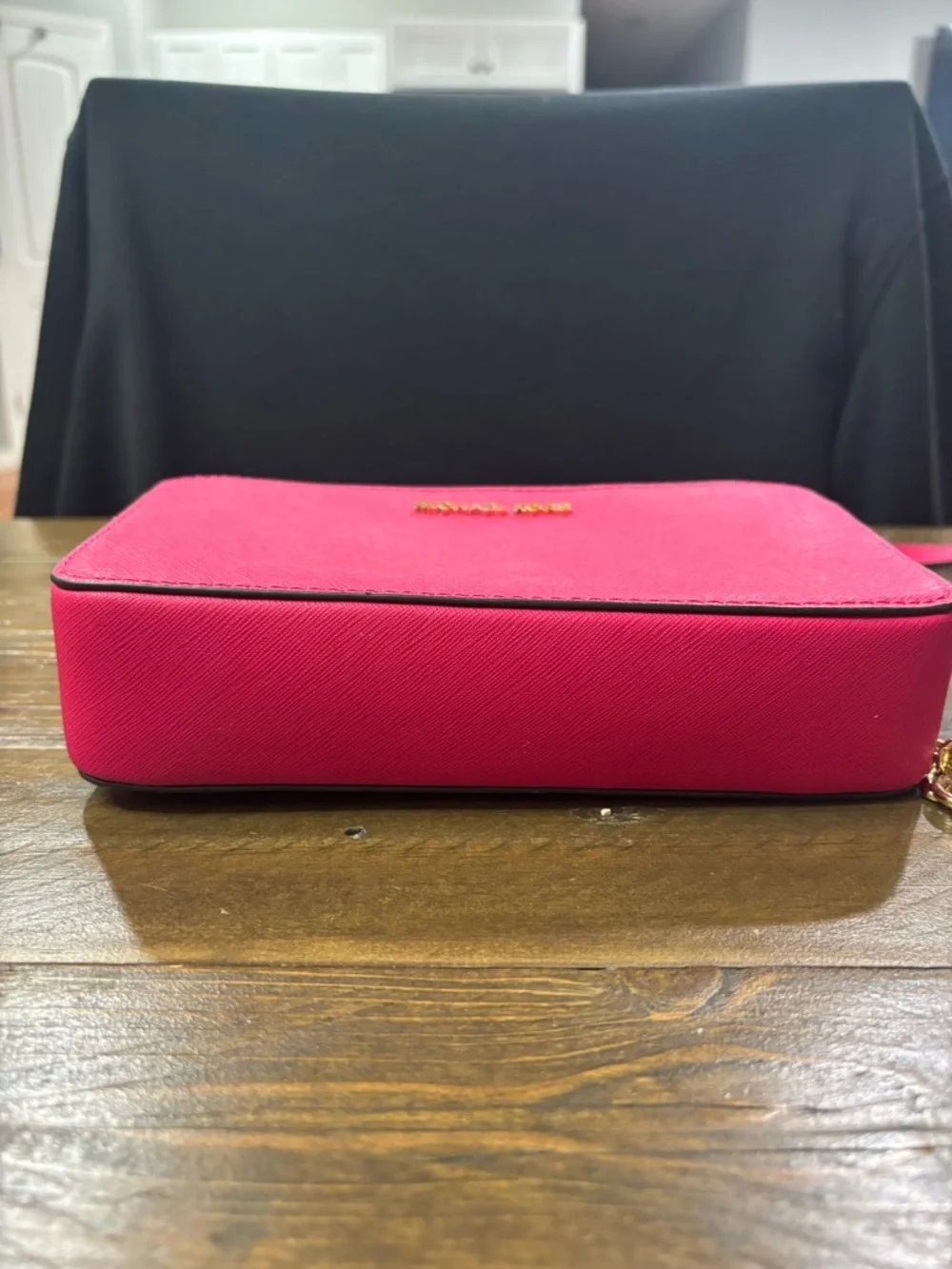 Michael Kors Jet Set Crossbody bag in Saffiano Leather